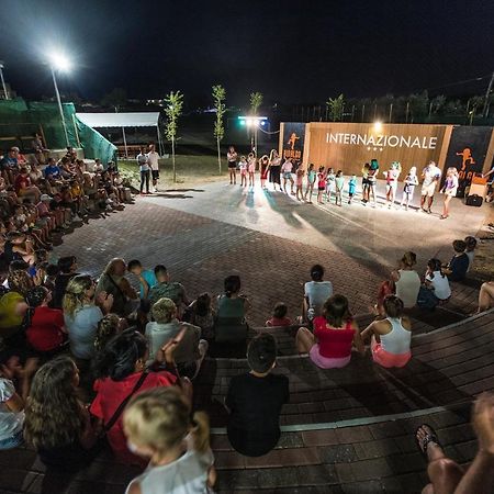 Camping Internazionale - Sottomarina Di Chioggia Ngoại thất bức ảnh